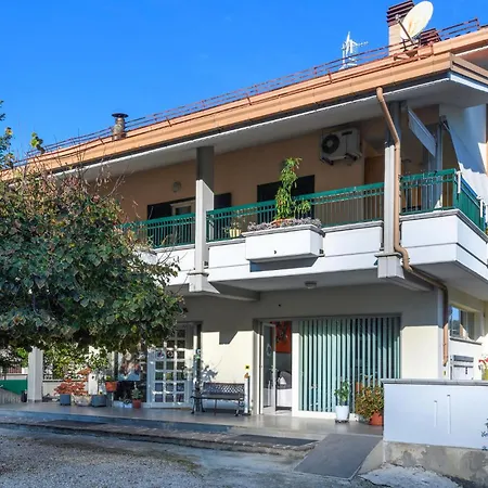 Appartement In Petrignano Bivio With Kitchen Casette (Pescara)